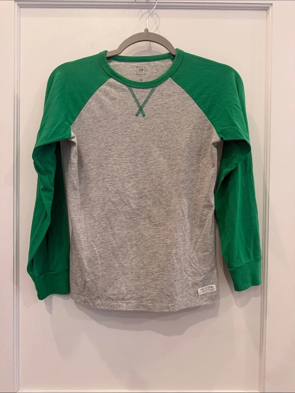 Gap Boys Large Raglan Baseball Tee